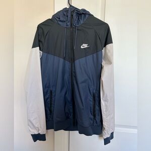 Men’s Nike Rain/Windbreaker tri-colored jacket.